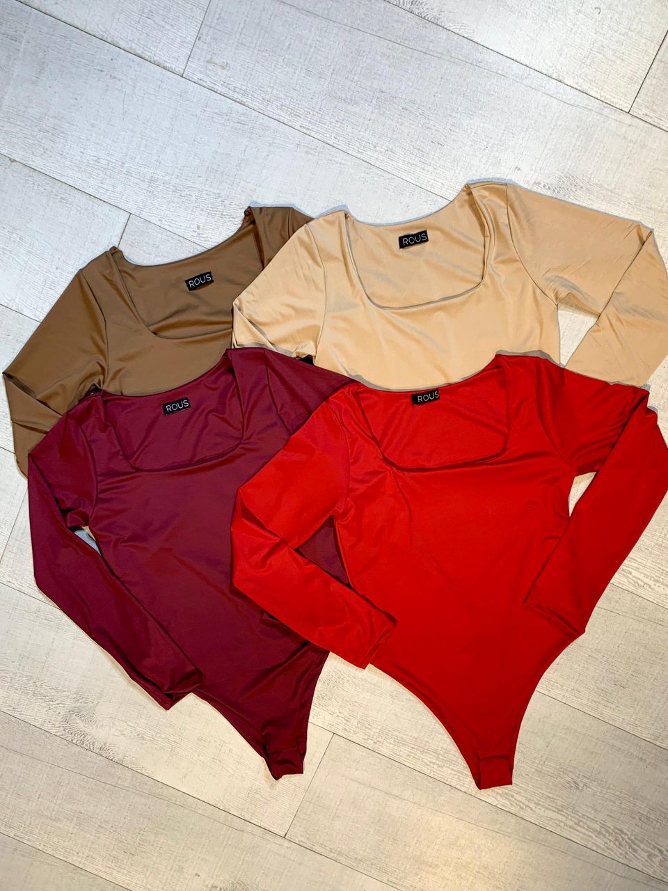 BODY CUADRADO MANGA LARGA