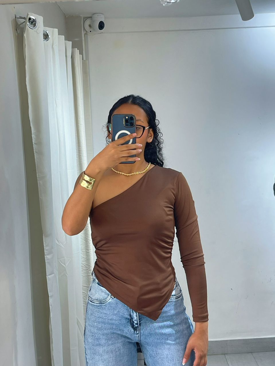 BLUSA KAROL UNA MANGA