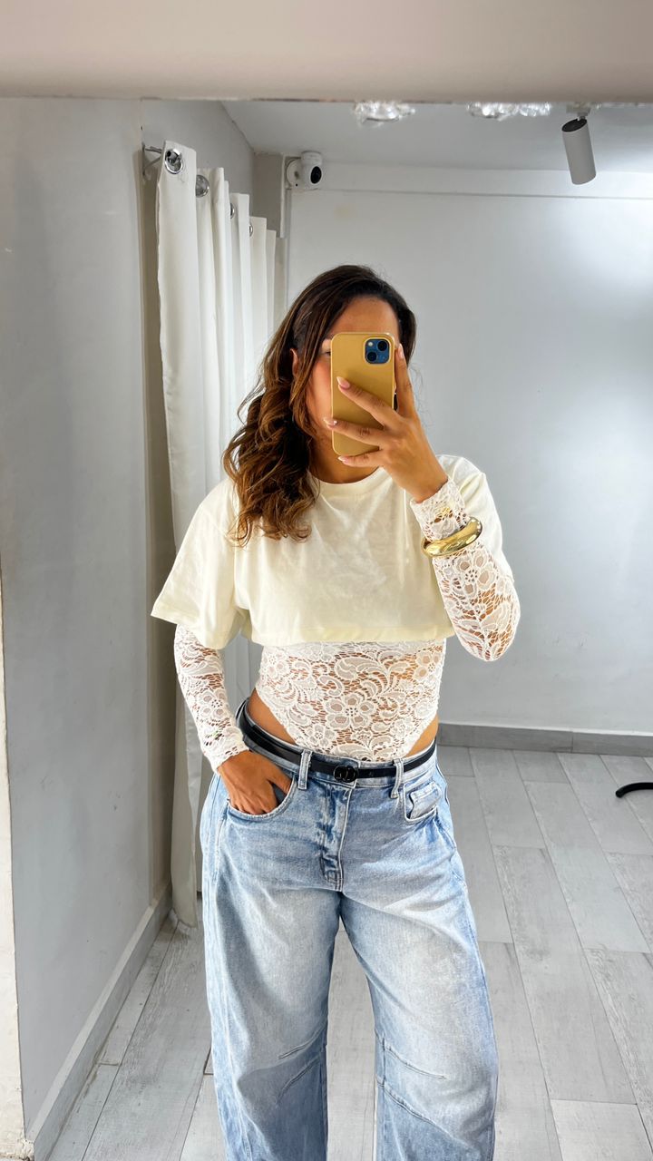 BODY ENCAJE + TSHIRT CORTA